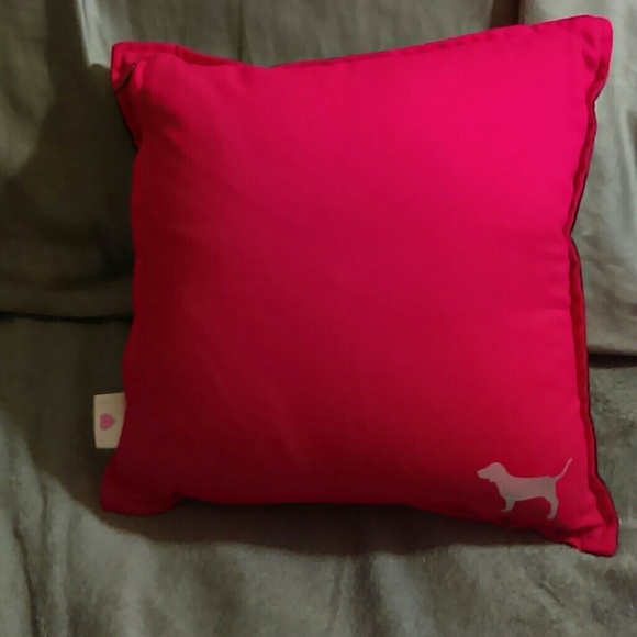 Vs Pink pillow - Picture 2 of 2